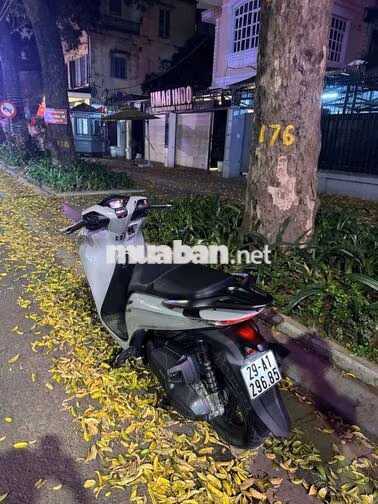 Honda SH350 2022