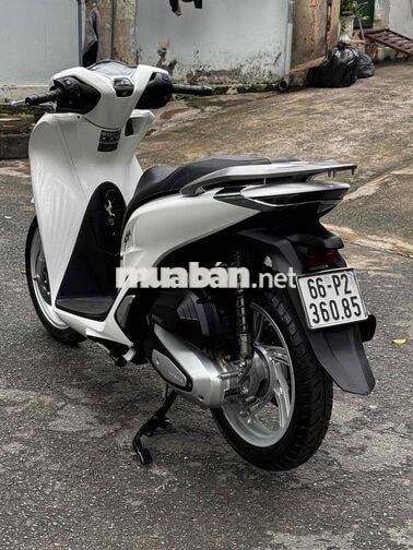 Honda SH 125i 2022 màu trắng ( có góp nợ 6 )