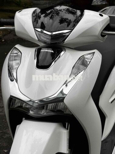Honda SH 125i 2022 màu trắng ( có góp nợ 6 )
