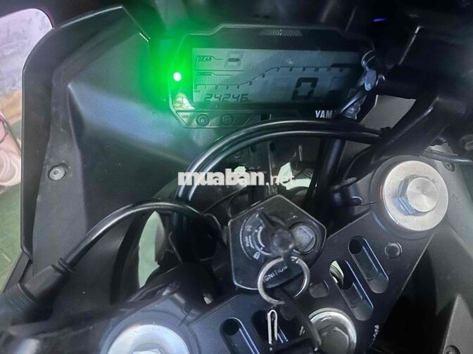 Yamaha R15v3 155cc Đen Côn tay 24246 km