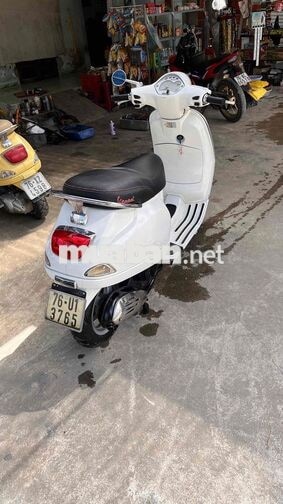 Piaggio Vespa Trắng Xe tay ga