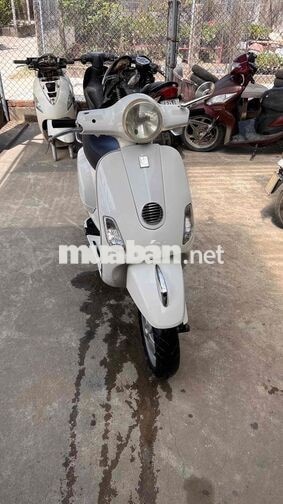 Piaggio Vespa Trắng Xe tay ga
