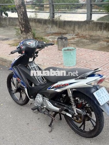 Suzuki Axelo 2014 Xanh trắng
