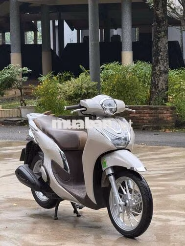 Honda SH Mode 2021 Trắng