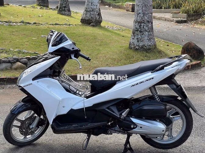 Honda Airblade 2014 Trắng đen