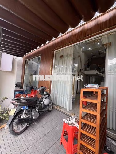Cho Thuê Nhà DT 8x16m 1Trệt 1Lửng 3Lầu Cho Cải Tạo CHDV Làm Khách Sạn