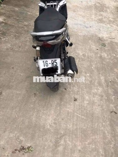 nhà bán Honda Air Blade FI Đen bạc zin đẹp