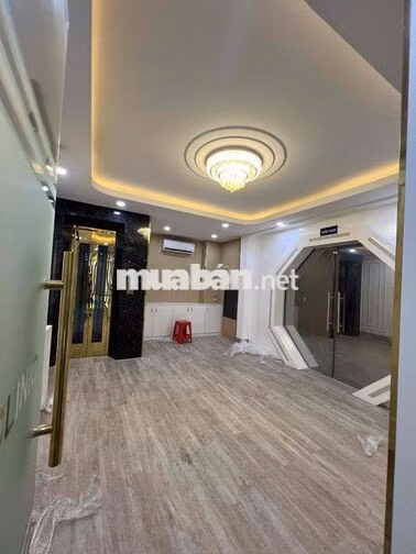 Cho Thuê Nhà DT 8x16m 1Trệt 1Lửng 3Lầu Cho Cải Tạo CHDV Làm Khách Sạn