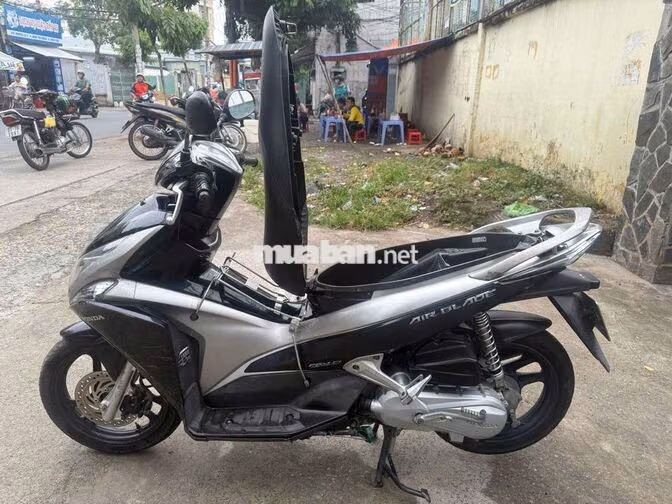 Honda Air Blade 2012 Đen bạc
