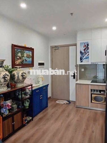 Căn 2 ngủ, toà I1, full đồ, miễn phí dịch vụ