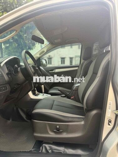 Isuzu Mu X 2016 3.0 AT - 12345 km