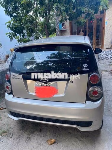 Kia Morning 5 chỗ màu Vàng cát
