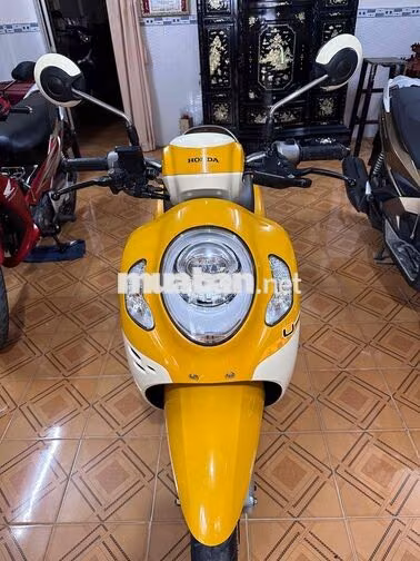 Honda Scoopy 2023 Vàng kem (đời 2023) bao hs