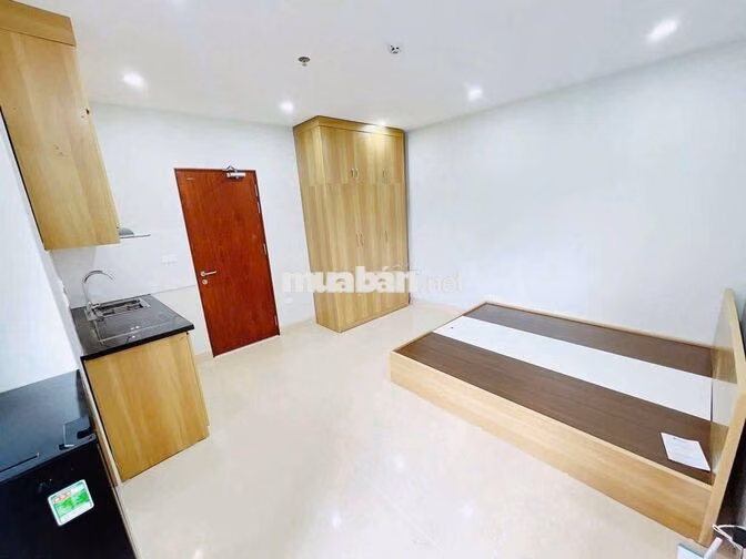 Siêu Hot CCMN 30m2  Full đồ xịn sò. ban công, máy giặt tại Hoàng Mai