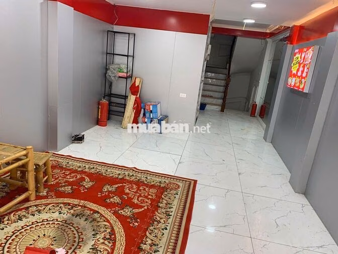 Cho thuê nhà mặt phố 7 Quang Trung, Hà Đông kinh doanh sầm uất