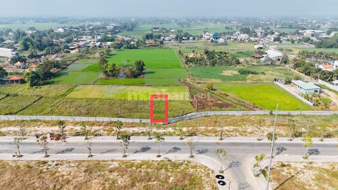 Bán gấp 100m2 đất thổ cư đối diện Vinhomes Green City