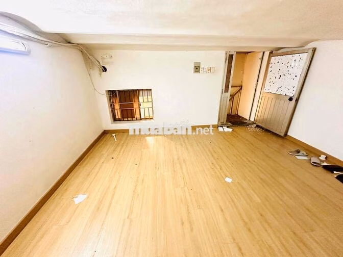 nhà mặt tiền trần hưng đạo cho thuê
