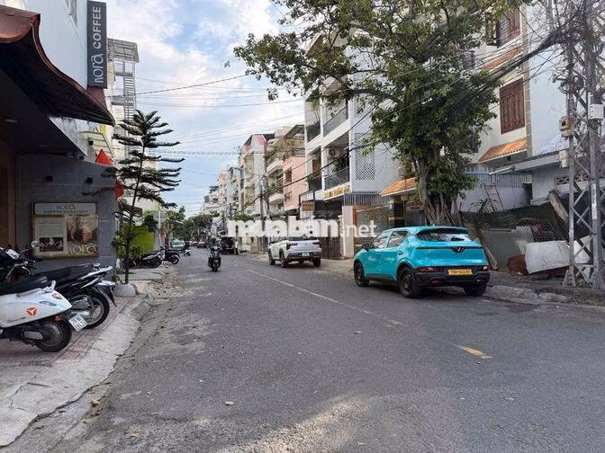 Cho Thuê Nhà Mạc Đĩnh Chi Tân Lập Nha Trang Ngang 16,5m