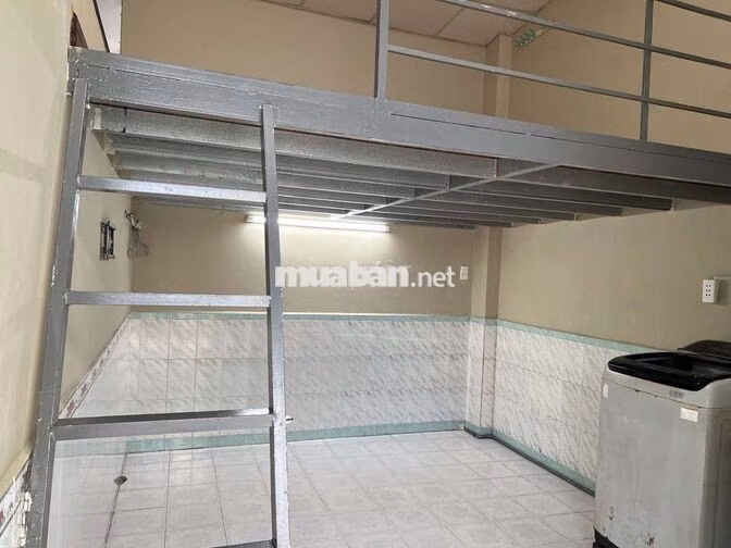 Phong 40m2 nguyen thien thuat binh thanh