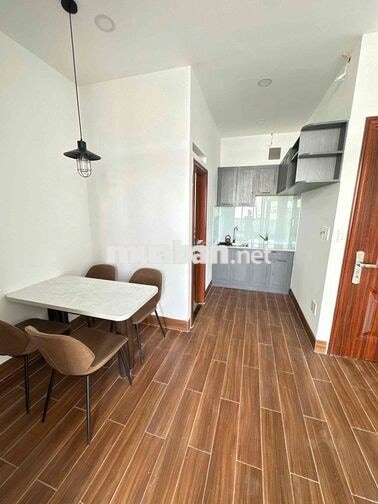 CHO THUÊ 1 PHÒNG NGỦ TÁCH BẾP, BAN CÔNG, DIỆN TÍCH RỘNG RÃI