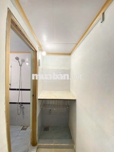 Phòng chính chủ full nội thất gần Quận 1 cách 2 phút