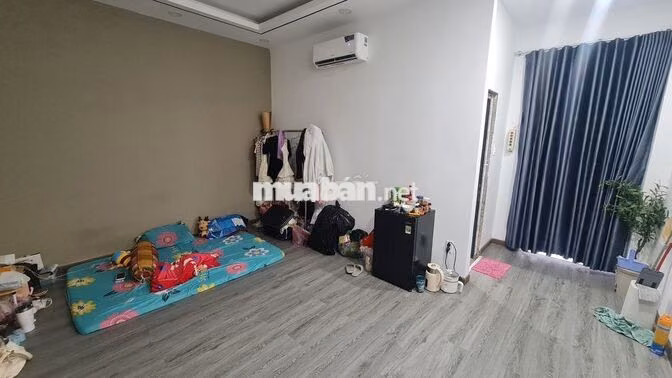 Chính chủ - Nhà mặt tiền góc DC11 - Đang cho thuê có dòng tiền