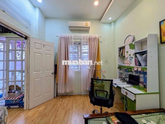 Bán Nhà Gần Bệnh viên 175 - 50M2 - Chủ Định Cư Giảm Sâu - Giá 5.89Tỷ