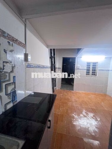 Nhà Cho Thuê Hẻm 8m 1 trệt 1 lửng 1 lầu có 5triệu