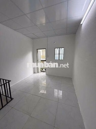 Nhà Cho Thuê Hẻm 8m 1 trệt 1 lửng 1 lầu có 5triệu