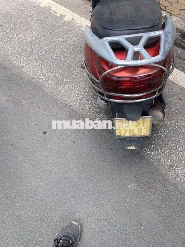 Honda Lead đỏ