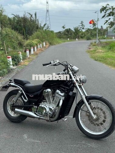 cần bán moto Suzuki Intruder 750