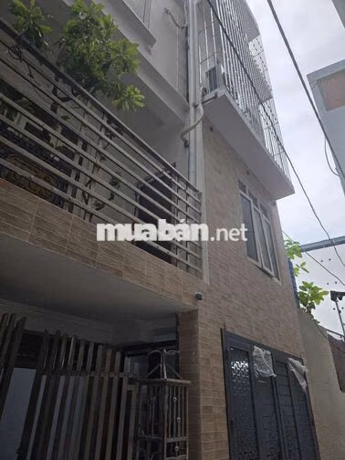 Phòng trọ gần trường Đại học Thăng Long