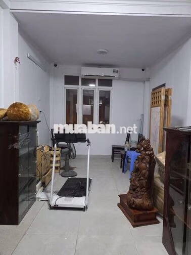 Phòng trọ gần trường Đại học Thăng Long