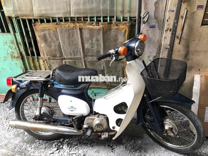 Honda Cub 50 Xanh Trắng