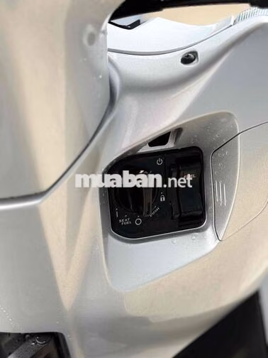 Honda Lead 125 Bạc