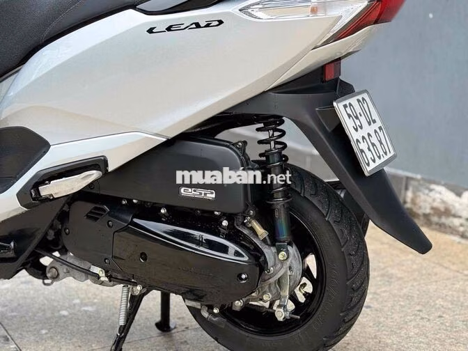 Honda Lead 125 Bạc