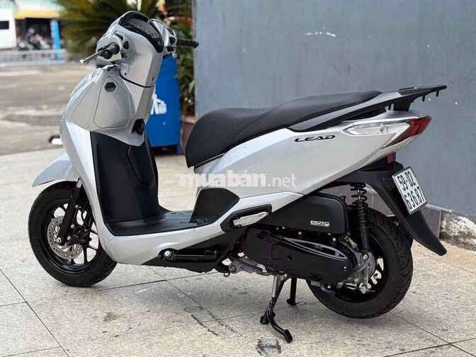 Honda Lead 125 Bạc