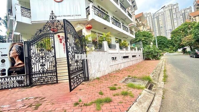 CHO THUÊ MẶT BẰNG – CĂN GÓC 2 MẶT TIỀN Quận 7