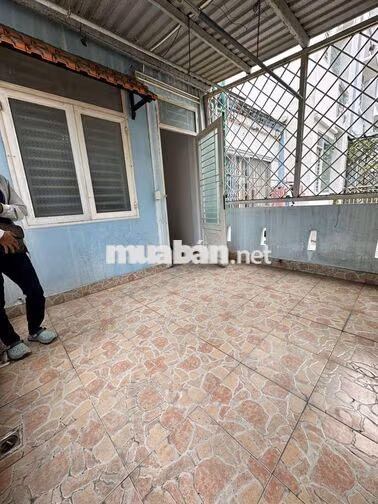 NHÀ 3 TẦNG – 50M2 – CÓ NỘI THẤT – NGUYỄN TRI PHƯƠNG, Q 10 – 22TR/THÁNG
