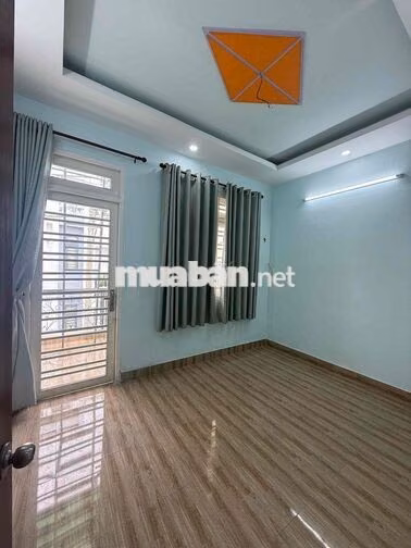 nhà 3 tầng 4pn 3wc hẻm 6m thông phù hợp ở gia đình, kd online vp cty