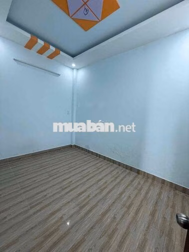 nhà 3 tầng 4pn 3wc hẻm 6m thông phù hợp ở gia đình, kd online vp cty