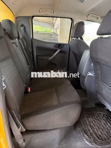 Ford Ranger XLS 2017 Vàng Tự động 127.152 km