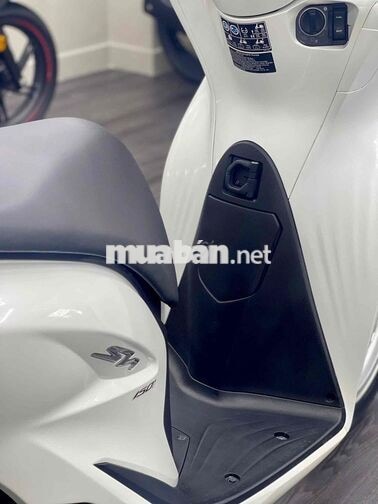 SH 150 ABS 2022 Trắng bạc 8.000km Bstp Chính Chủ