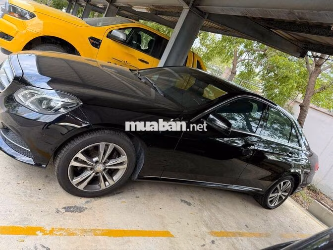 Mercedes-Benz E250 đời 2014, màu đen
