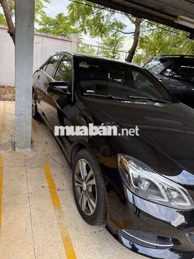 Mercedes-Benz E250 đời 2014, màu đen