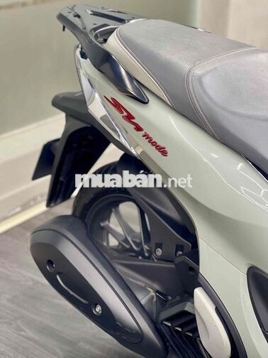 Shmode 125 Abs 2025 Xám Đen 4.000km Bstp chíh chủ