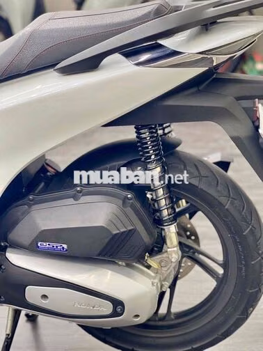 Honda SH 125 CBS 2023 Trắng Bạc Đen