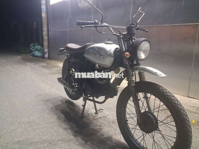 Honda Win 100 Indo độ cafe máy êm, giao lưu xe