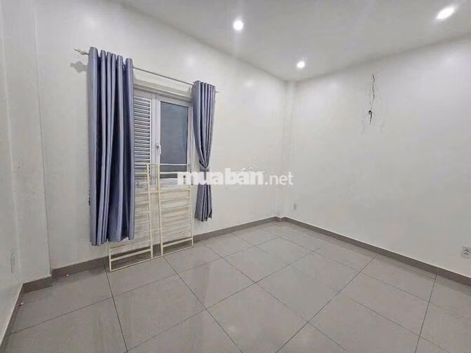 CHO THUÊ FUN NỘI THẤT 6WC 4PN GIÁ 14TR