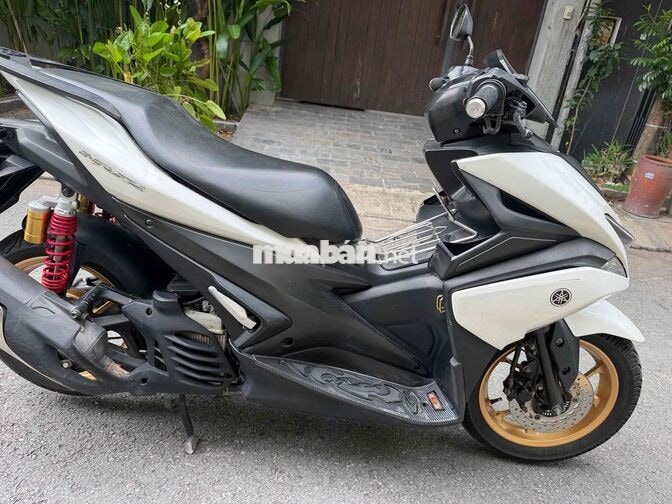 Yamaha NVX 155 ABS 2018 Trắng đen